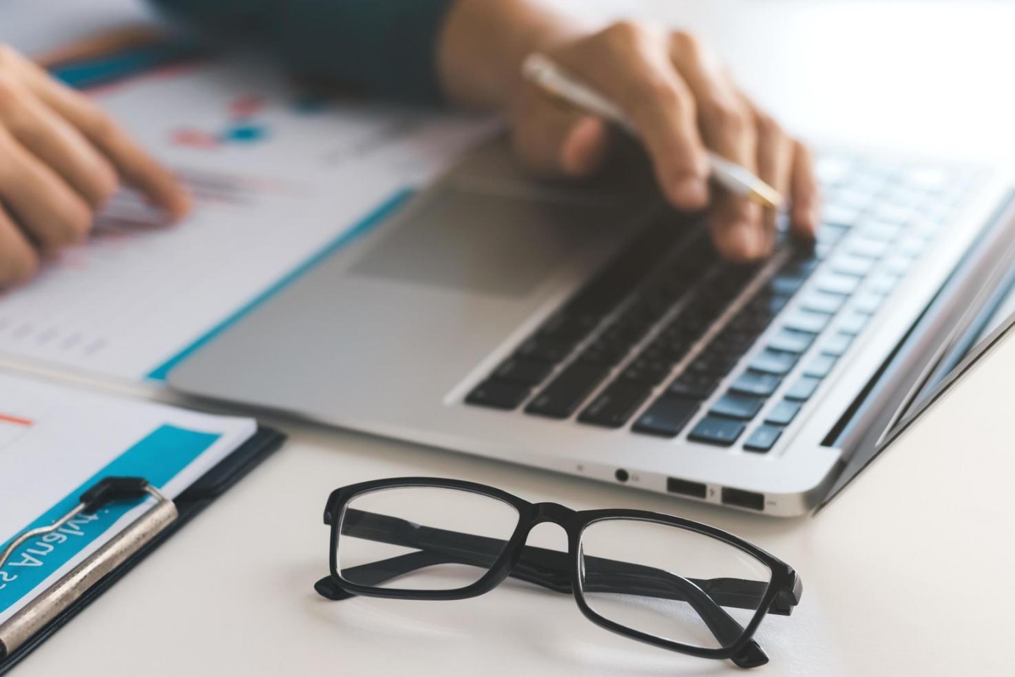 Analisi visiva di strategie per l'ottimizzazione dei contenuti durante un seminario online